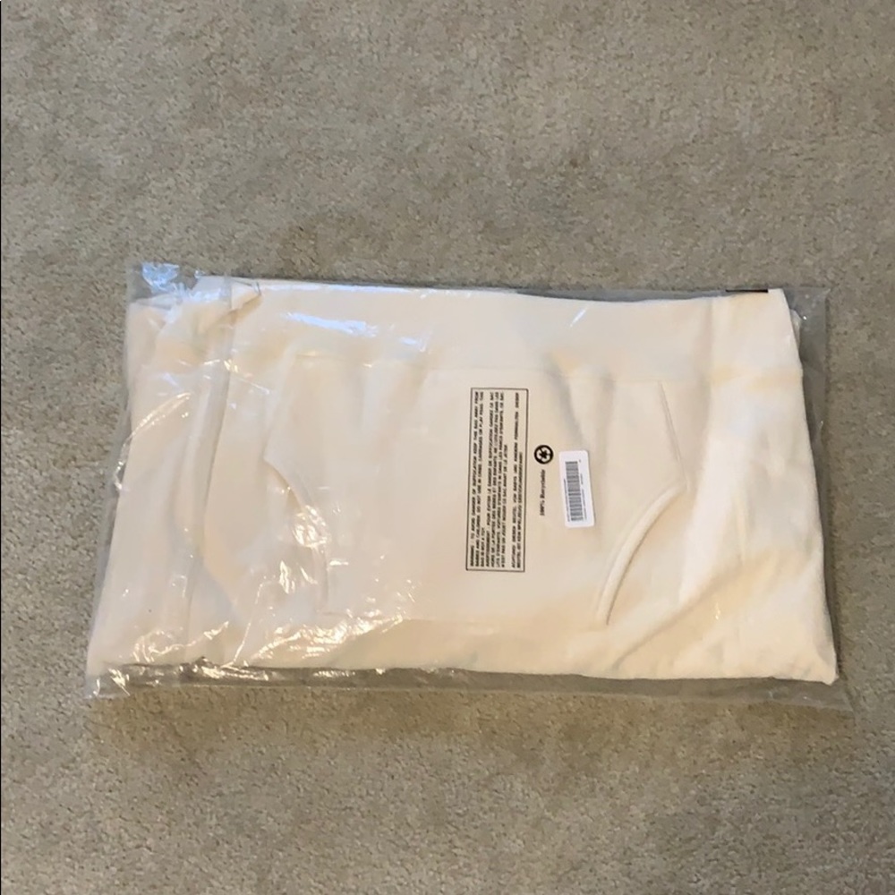 🎉Host Pick🎉 Supreme Micro Logo Hooded Sweatshirt - Picture 5 of 6